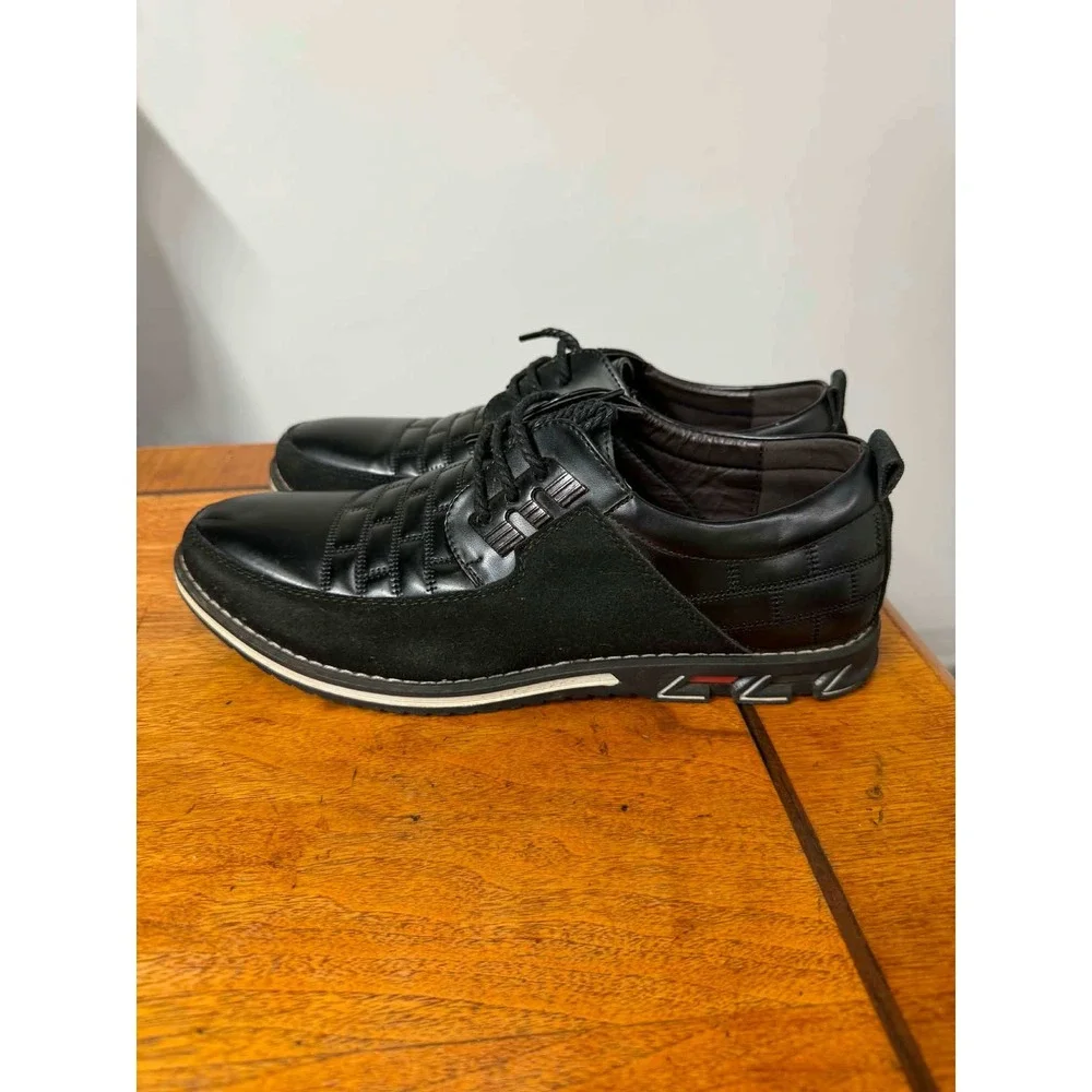 Gatsby Men's 10.5 EU 44  Black Faux Leather Faux Suede Lace Up Sneakers Shoes
